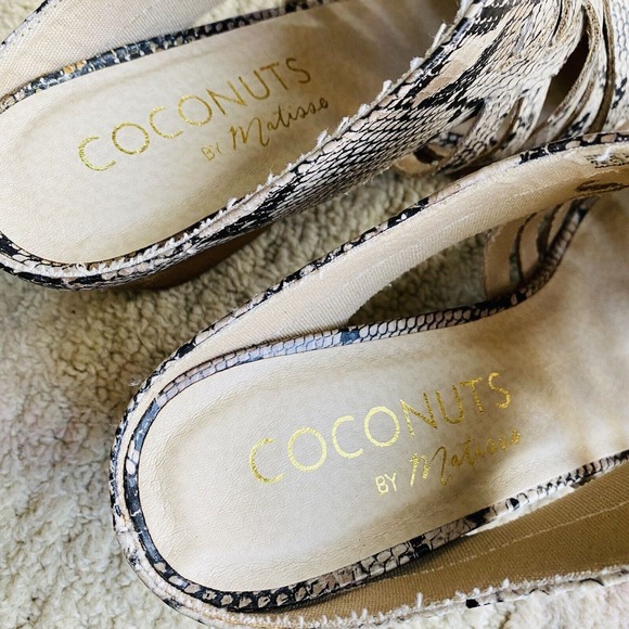 Coconuts By Matisse High Heel Mule Faux Python Upper Cut Outs Pointy Toes 8.5M - Picture 6 of 11